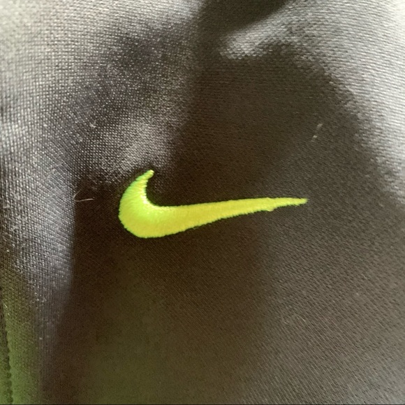 Nike Therma-fit Jacket - Picture 5 of 8